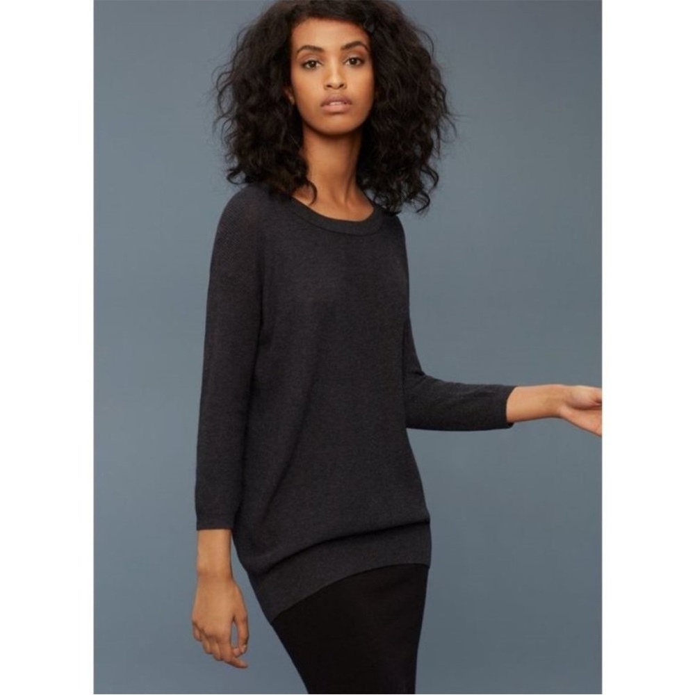 Aritzia Wilfred Balzac Sweater Silk and Cashmere Navy Metallic Size Small